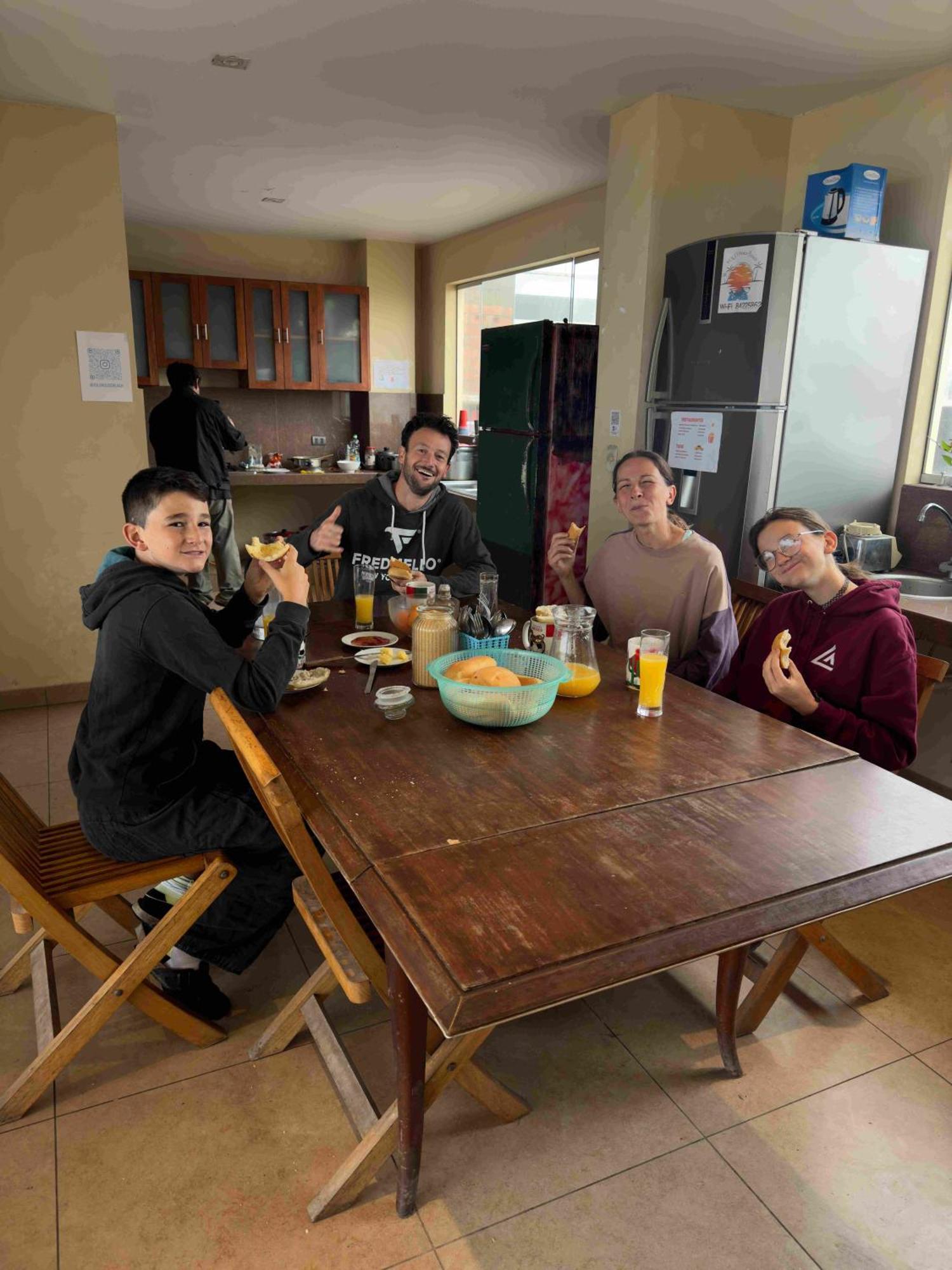 Yolo House Peru Bed & Breakfast Асия Екстериор снимка